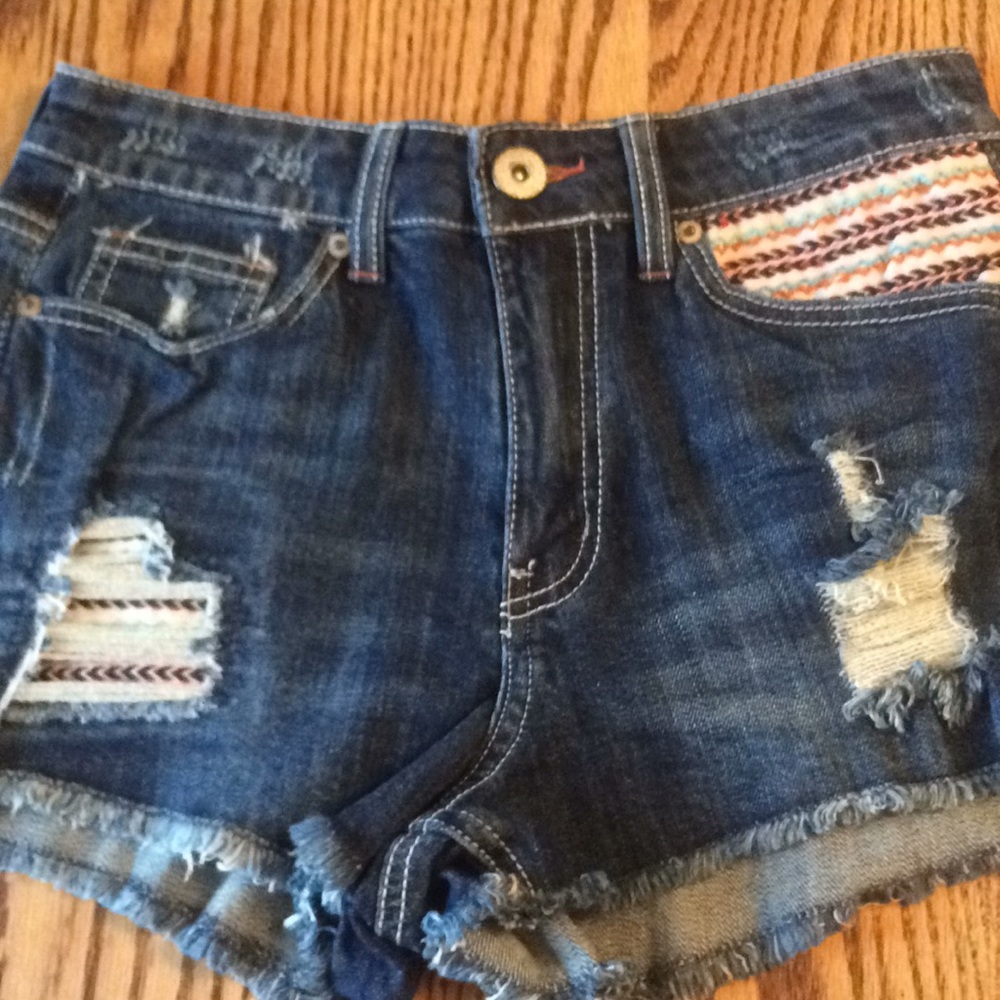 Jean shorts size 5/6 Rue 21 in great shape